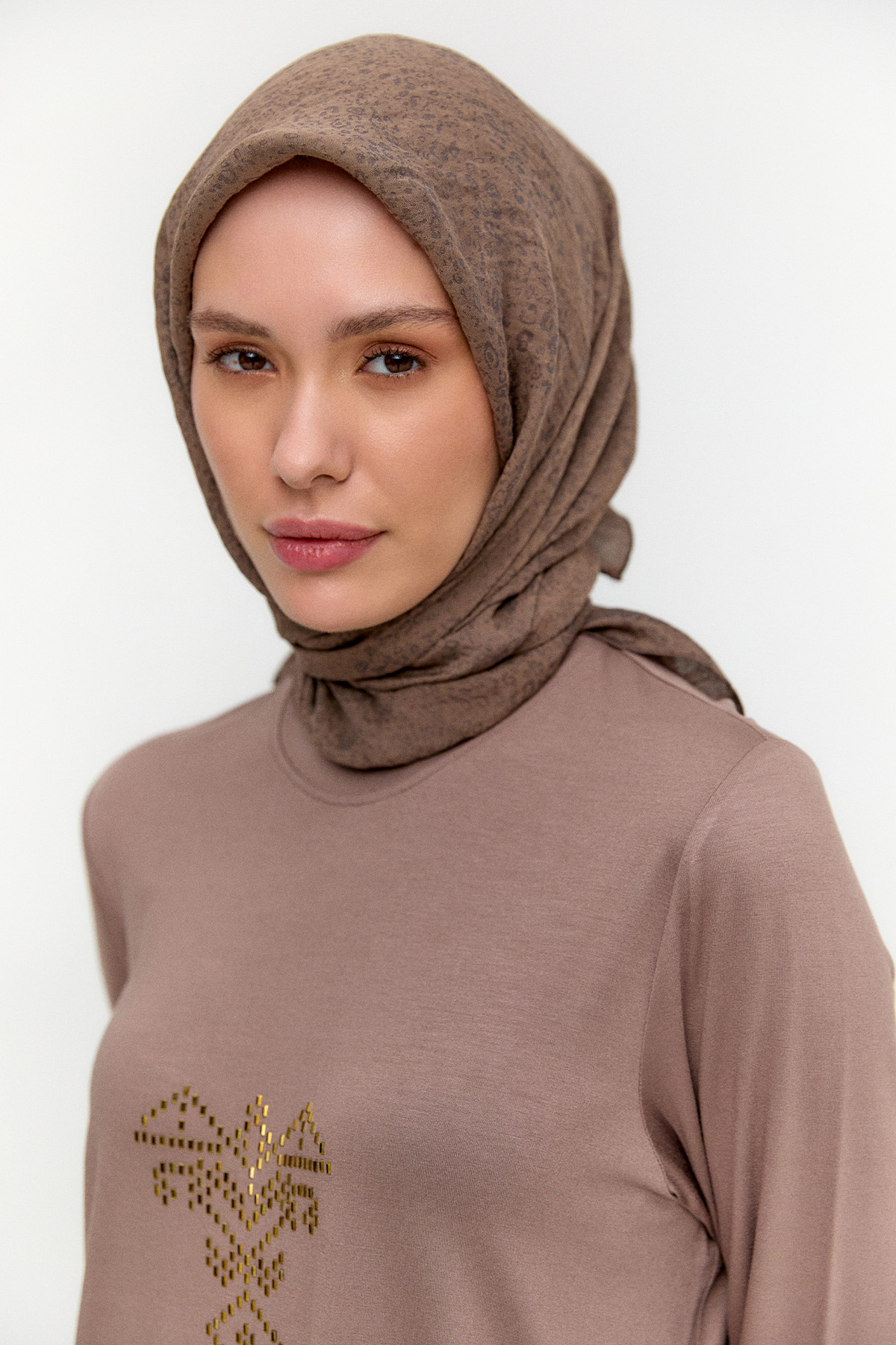 Leopar Desenli Viskon Eşarp, Tesettür Giyim