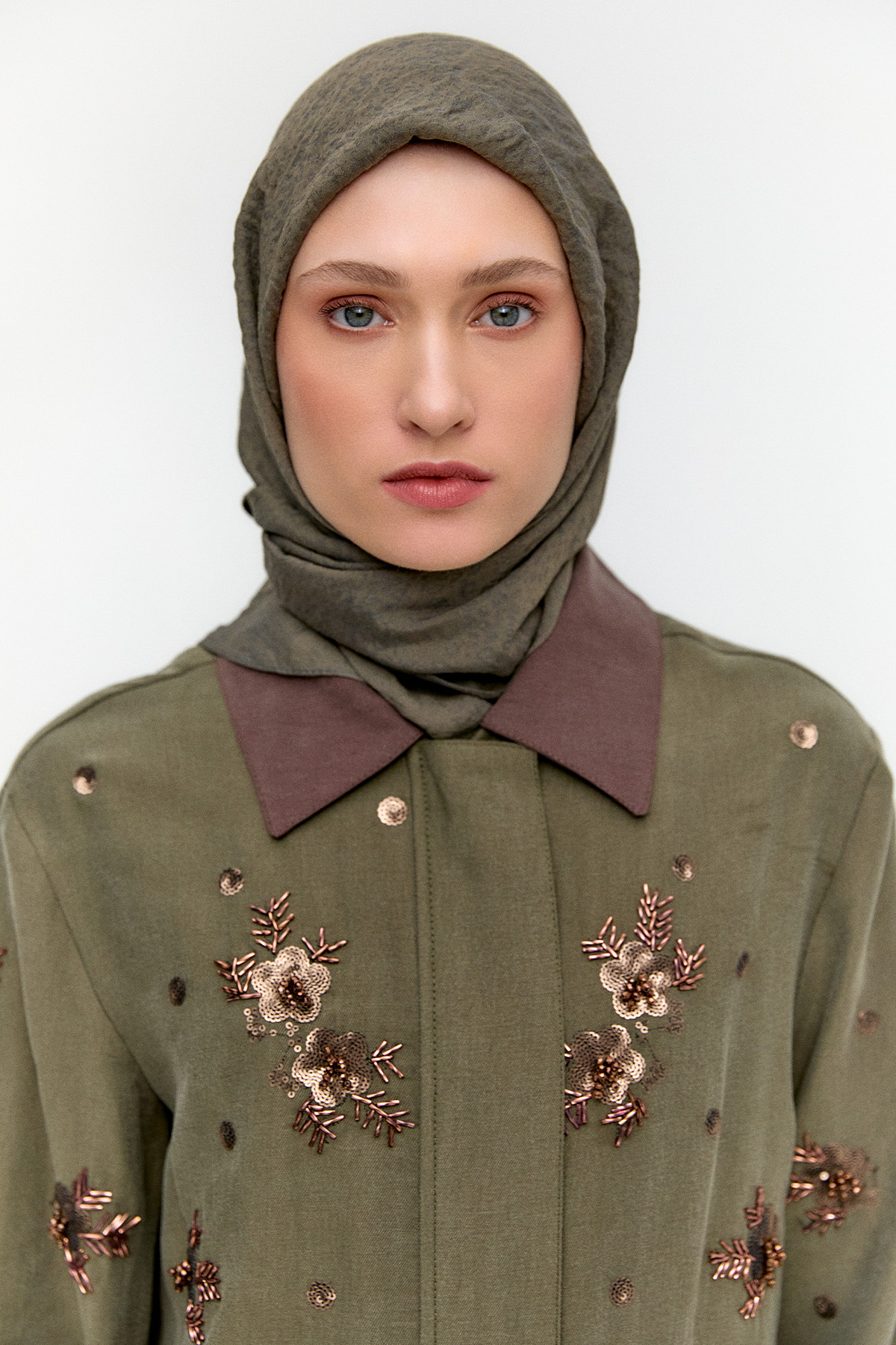 Leopar Desenli Viskon Eşarp, Tesettür Giyim