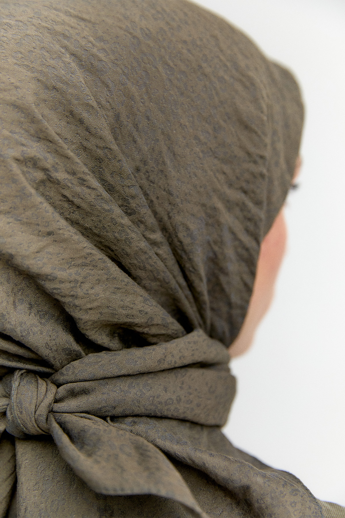 Leopar Desenli Viskon Eşarp, Tesettür Giyim