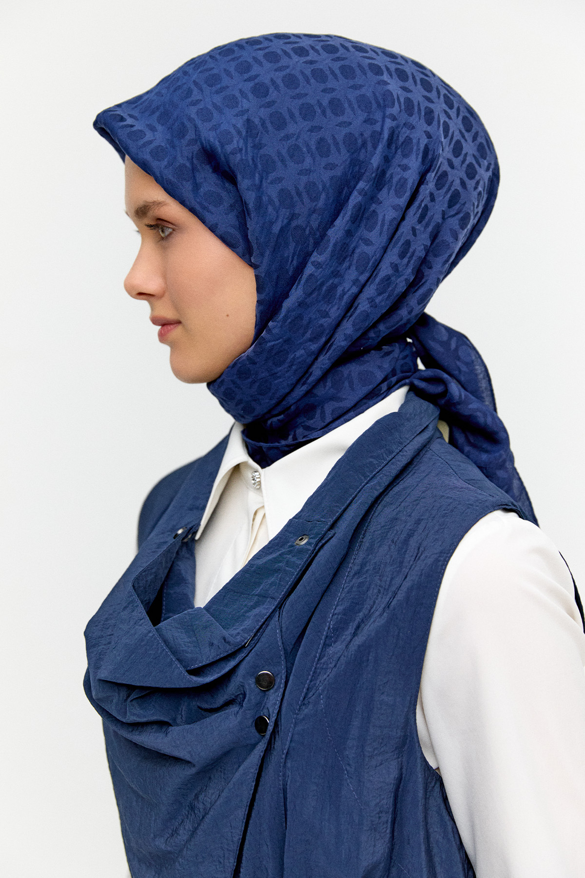 Oval Desenli Viskon Eşarp, Tesettür Giyim