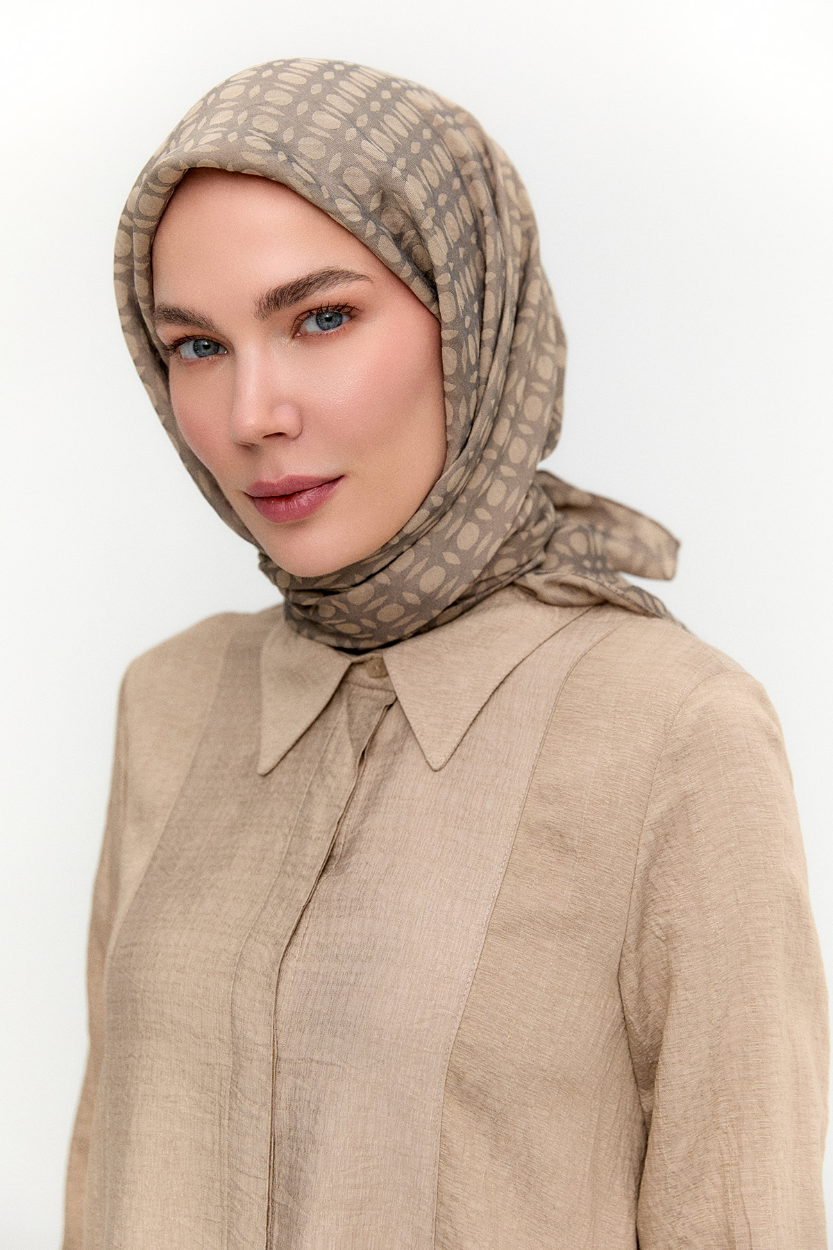 Oval Desenli Viskon Eşarp, Tesettür Giyim