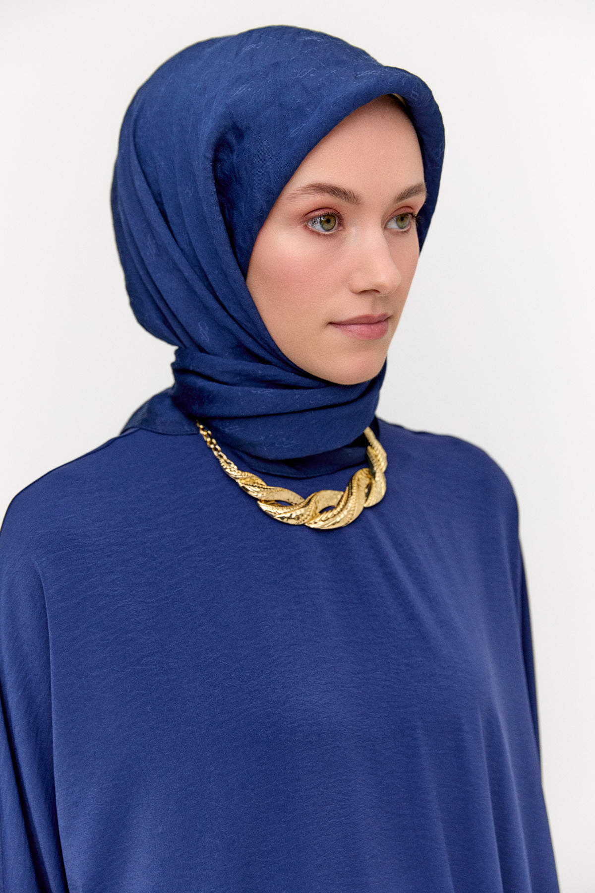 SS Logolu Viskon Eşarp, Tesettür Giyim