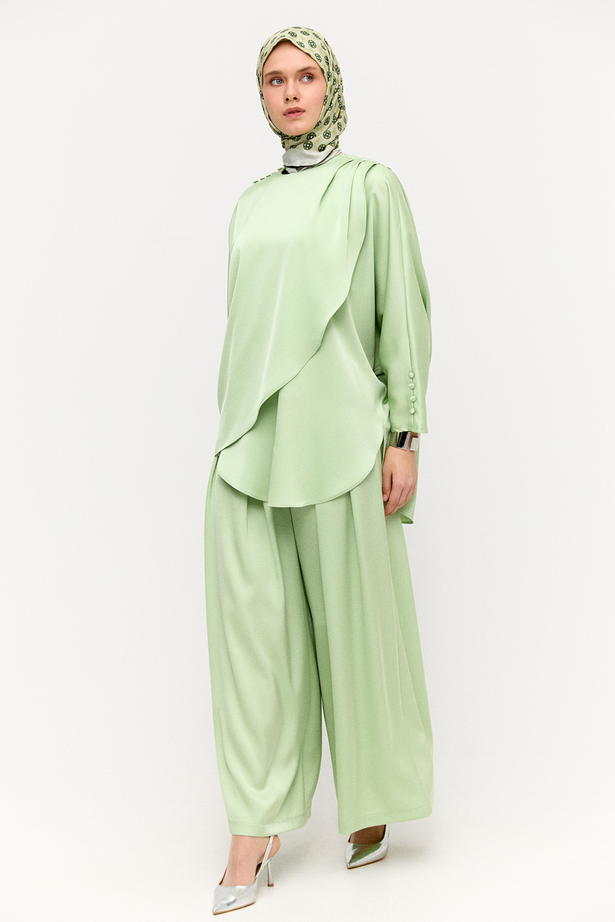 SS Logolu Viskon Eşarp, Tesettür Giyim