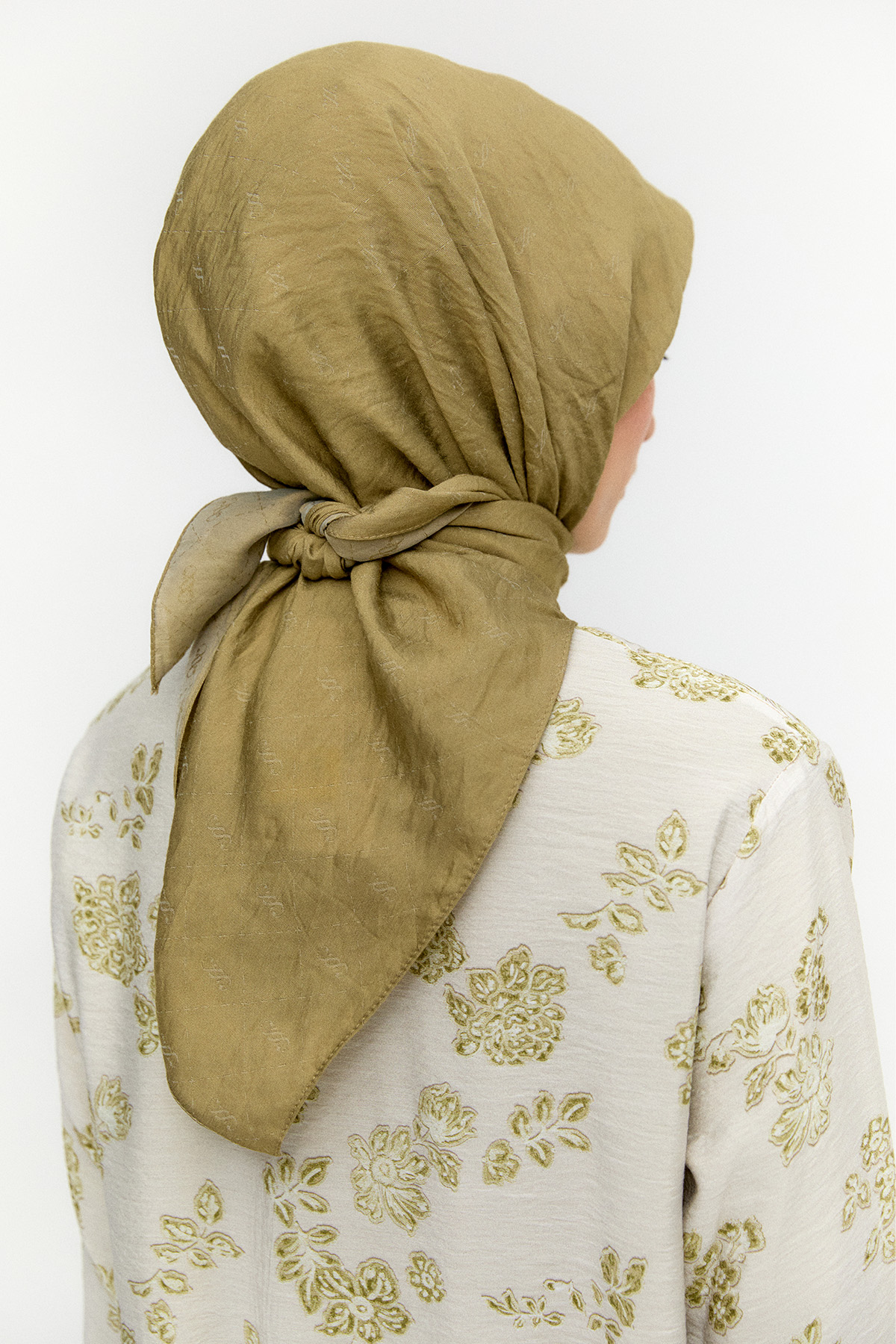 SS Logolu Viskon Eşarp, Tesettür Giyim