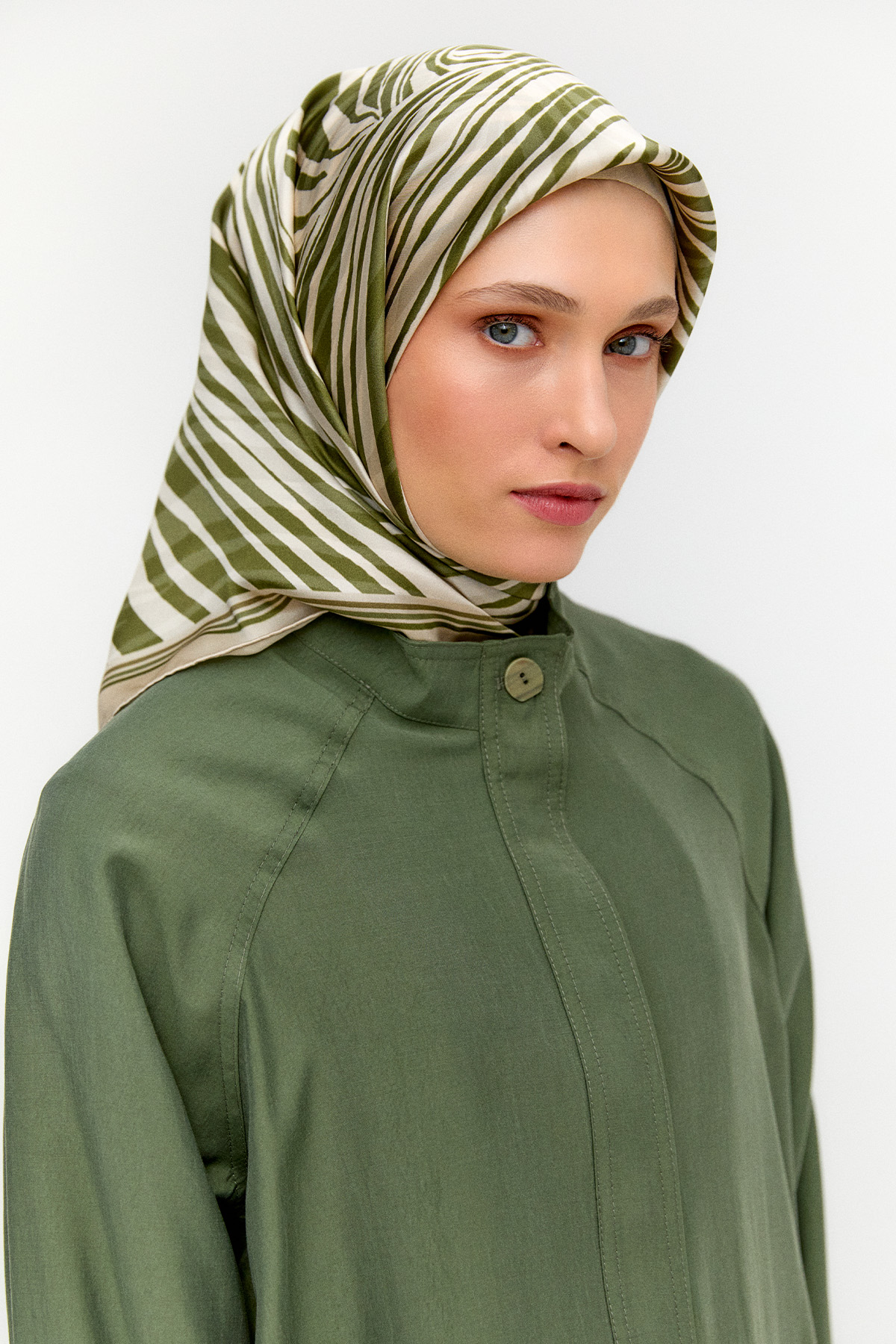 Zebra Desenli Sura İpek Eşarp, Tesettür Giyim