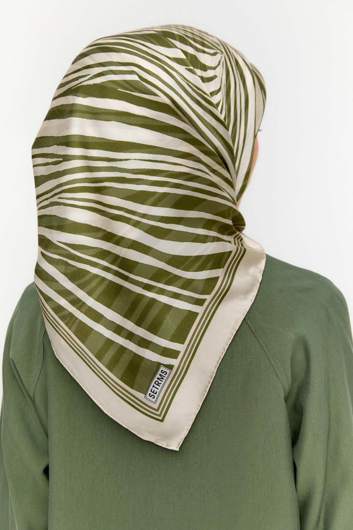 Zebra Desenli Sura İpek Eşarp, Tesettür Giyim