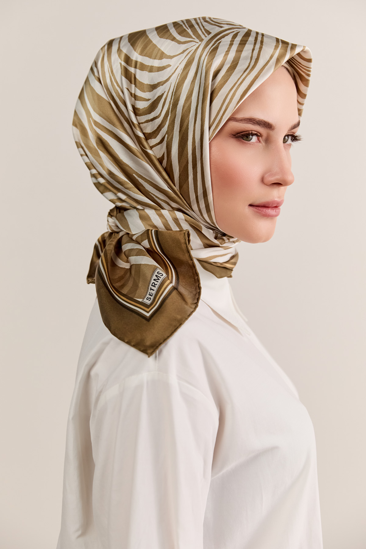 Zebra Desenli Sura İpek Eşarp, Tesettür Giyim