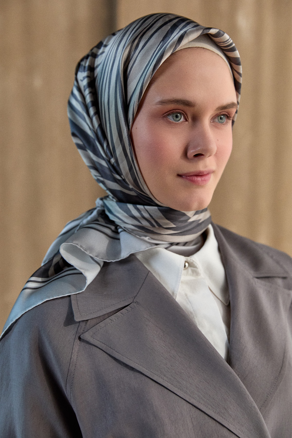 Zebra Desenli İpek Saten Eşarp, Tesettür Giyim