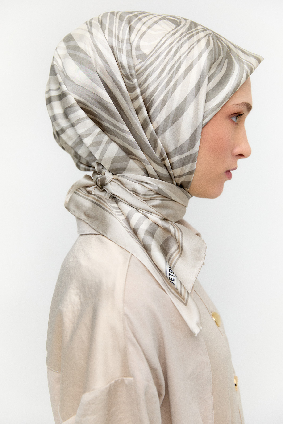 Zebra Desenli Sura İpek Eşarp, Tesettür Giyim