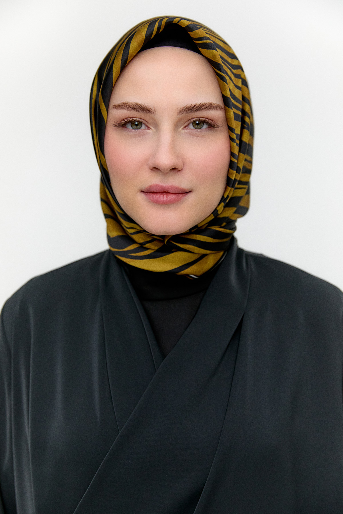 Zebra Desenli Sura İpek Eşarp, Tesettür Giyim