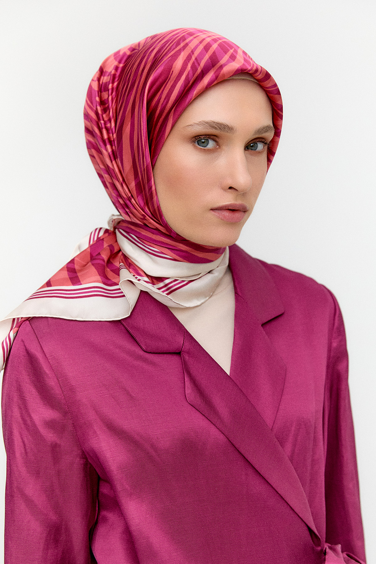 Zebra Desenli Sura İpek Eşarp, Tesettür Giyim