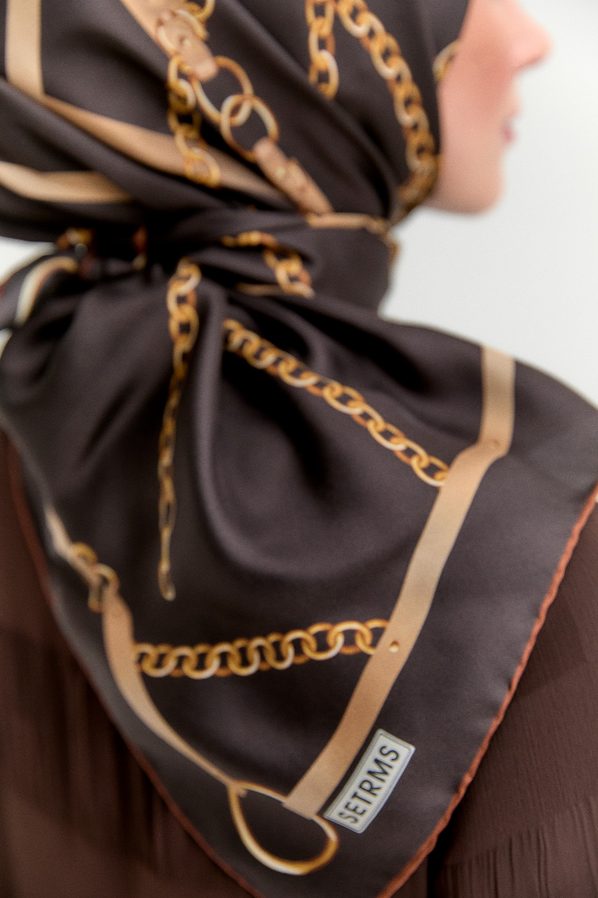Zincir Desenli Twill İpek Eşarp, Tesettür Giyim