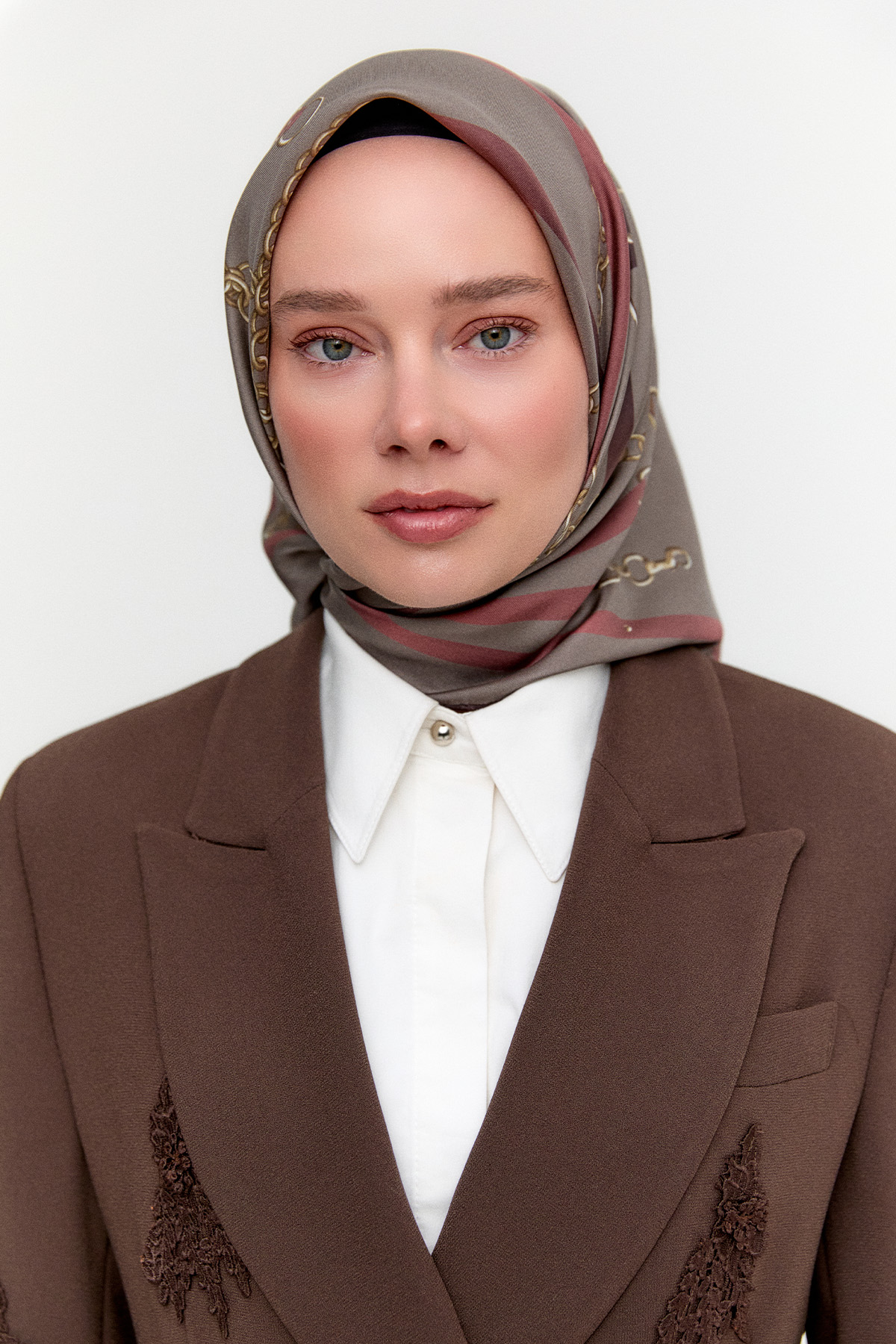 Zincir Desenli Twill İpek Eşarp, Tesettür Giyim