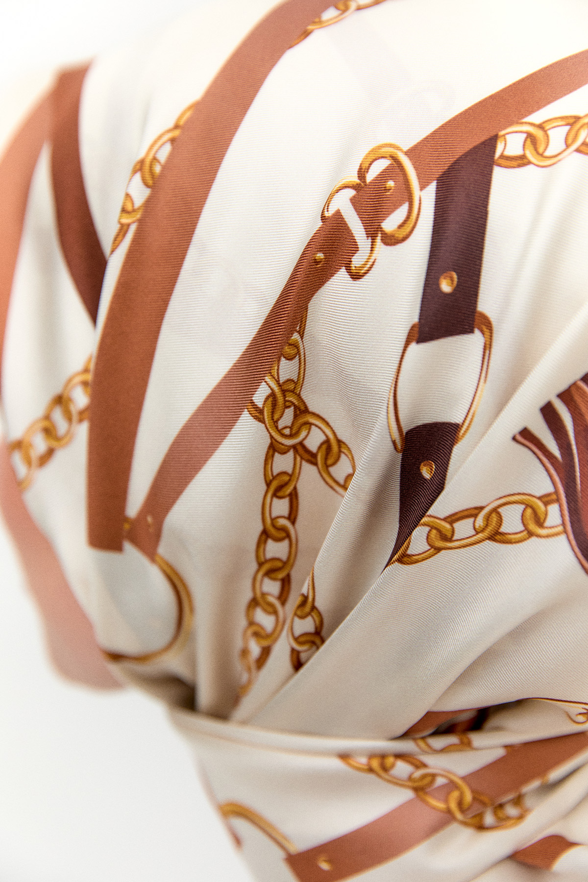 Zincir Desenli Twill İpek Eşarp, Tesettür Giyim