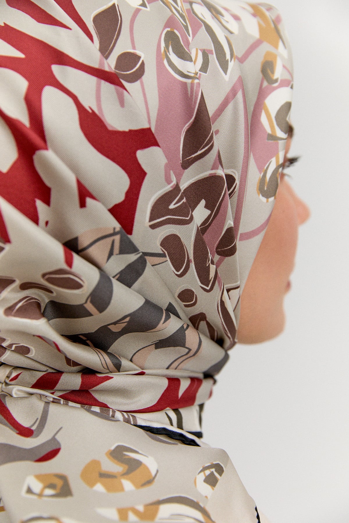 Leopar Desenli Twill İpek Eşarp, Tesettür Giyim