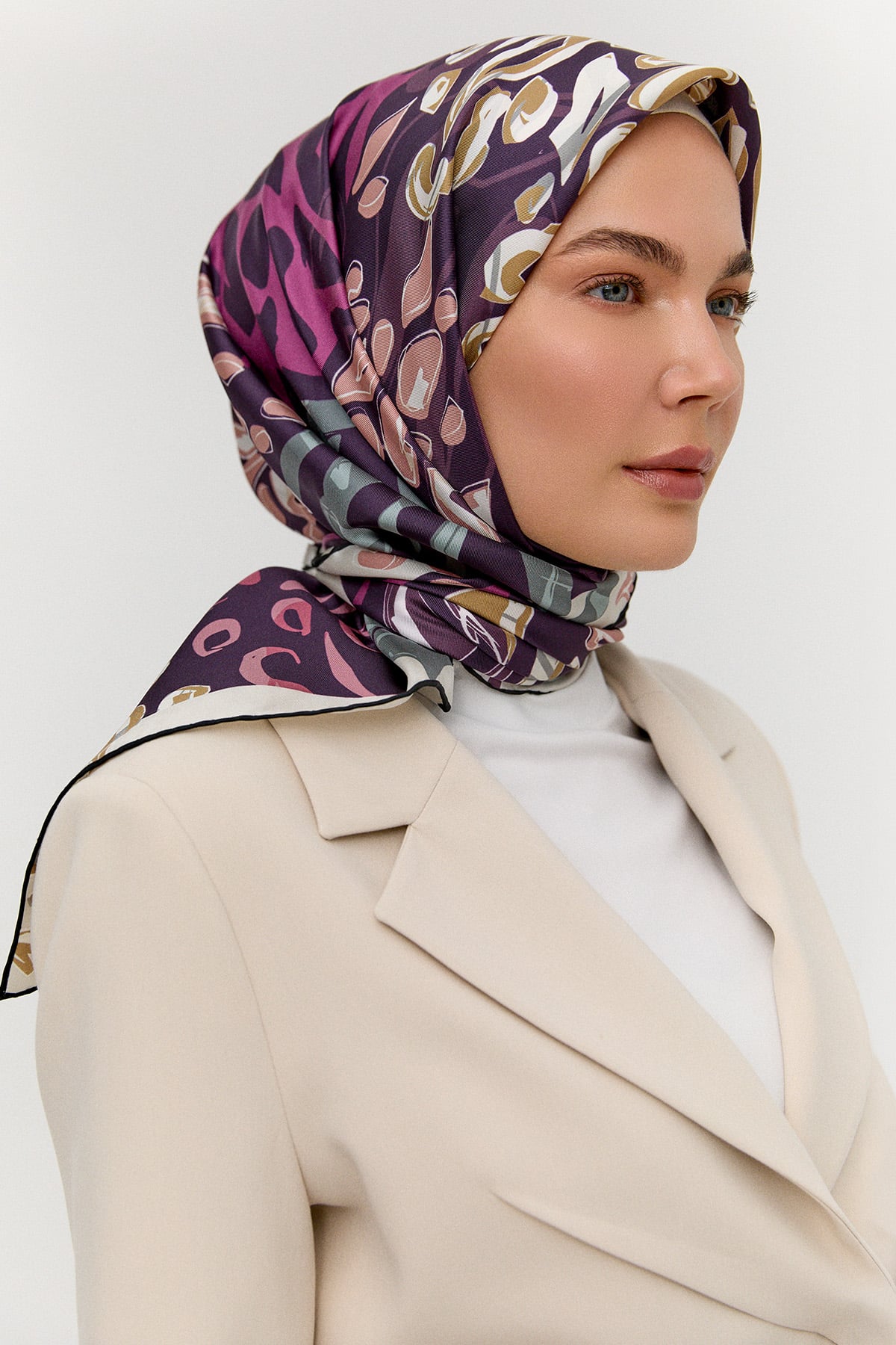Leopar Desenli Twill İpek Eşarp, Tesettür Giyim