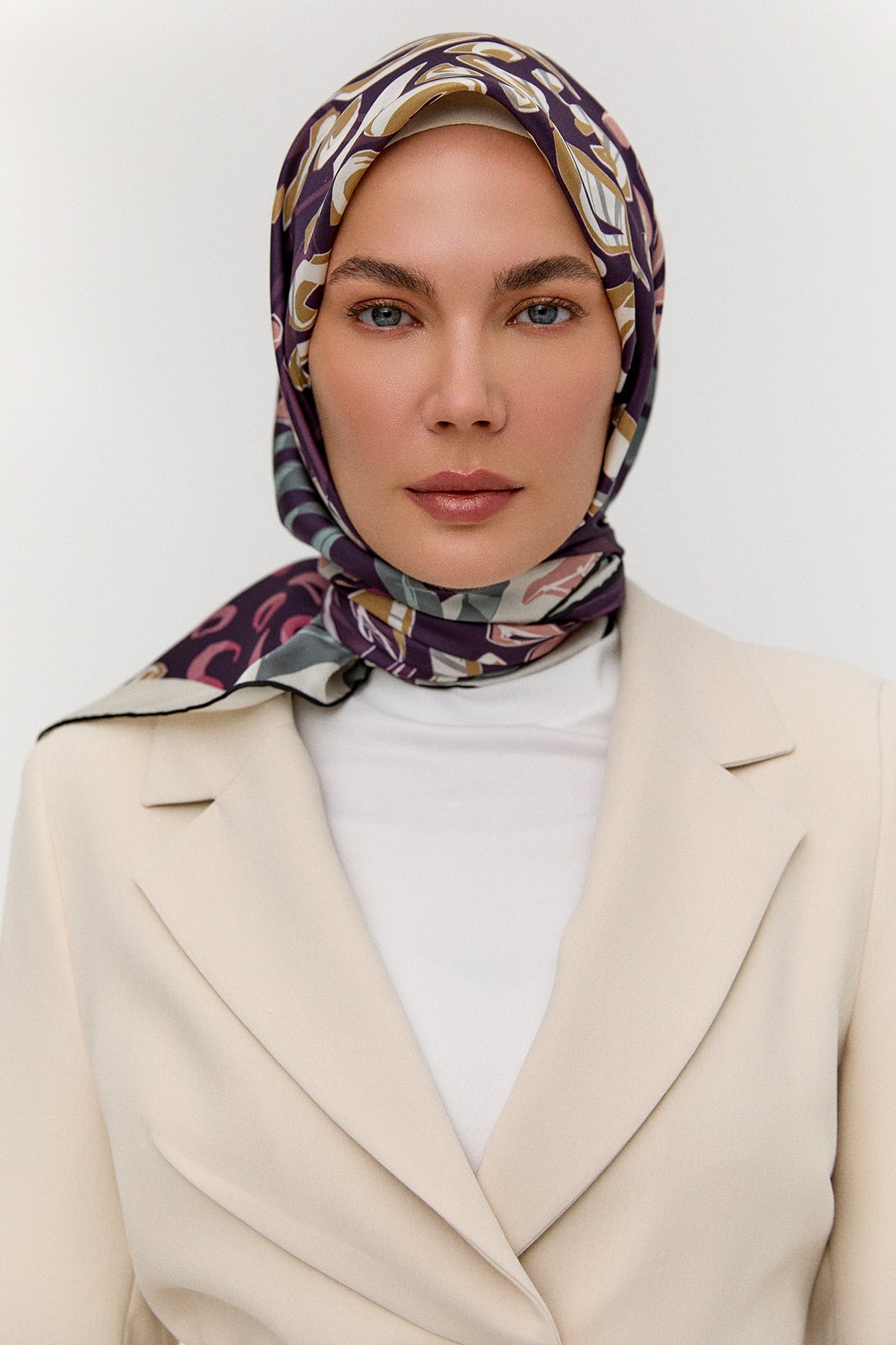 Leopar Desenli Twill İpek Eşarp, Tesettür Giyim