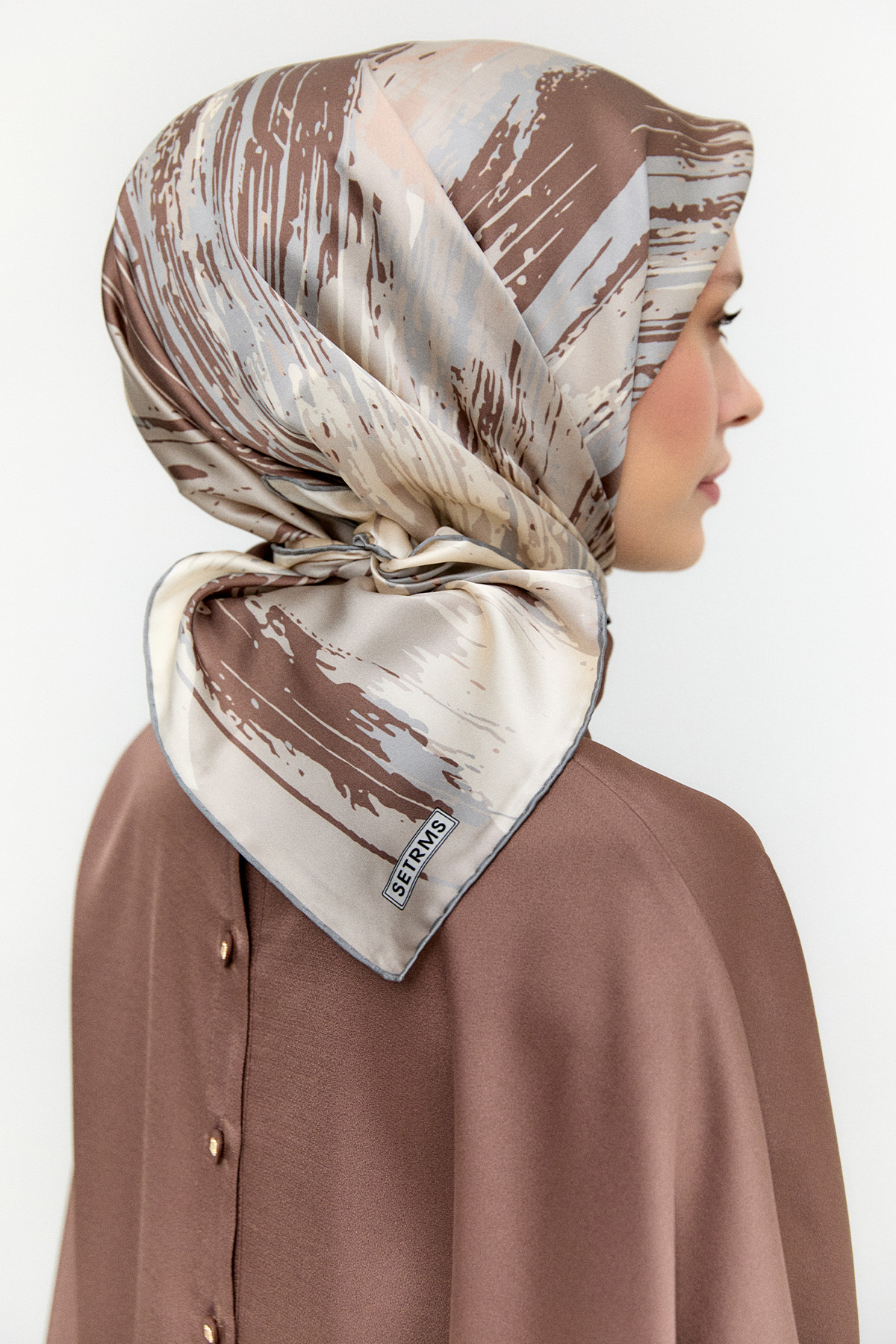 Püskürtme Desenli Sura İpek Eşarp, Tesettür Giyim