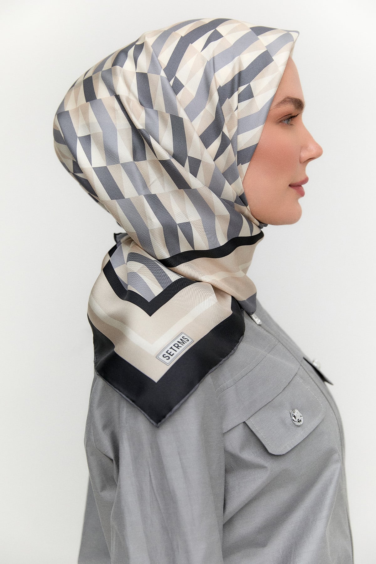 Geometrik Desenli Twill İpek Eşarp, Tesettür Giyim