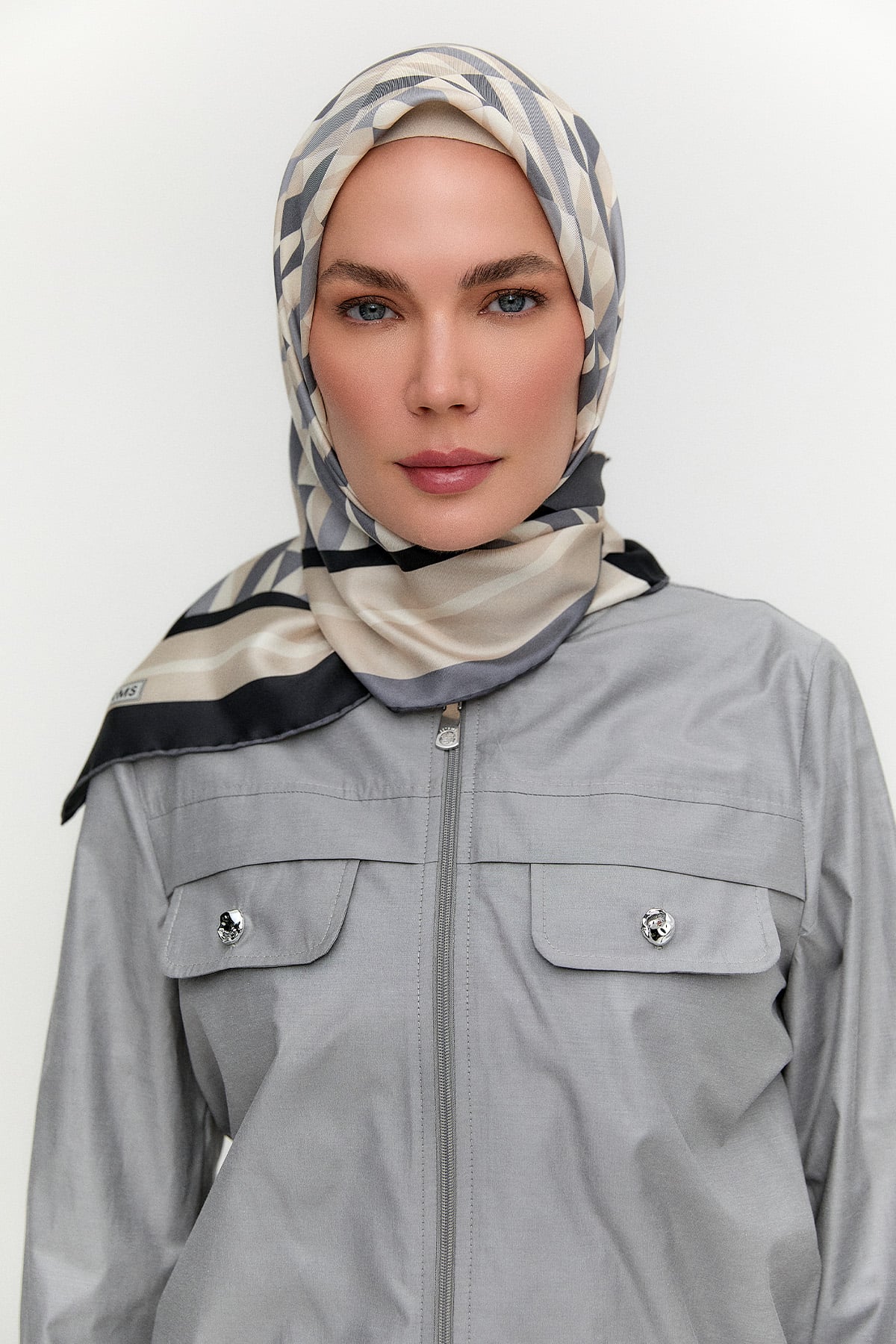 Geometrik Desenli Twill İpek Eşarp, Tesettür Giyim