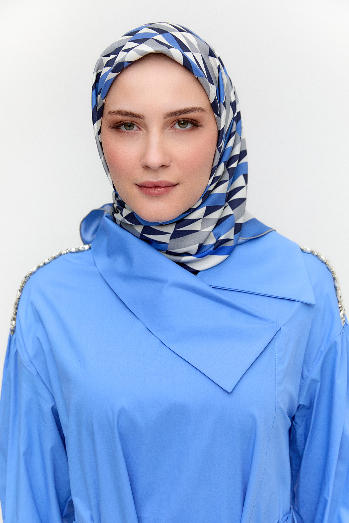Geometrik Desenli Twill İpek Eşarp, Tesettür Giyim