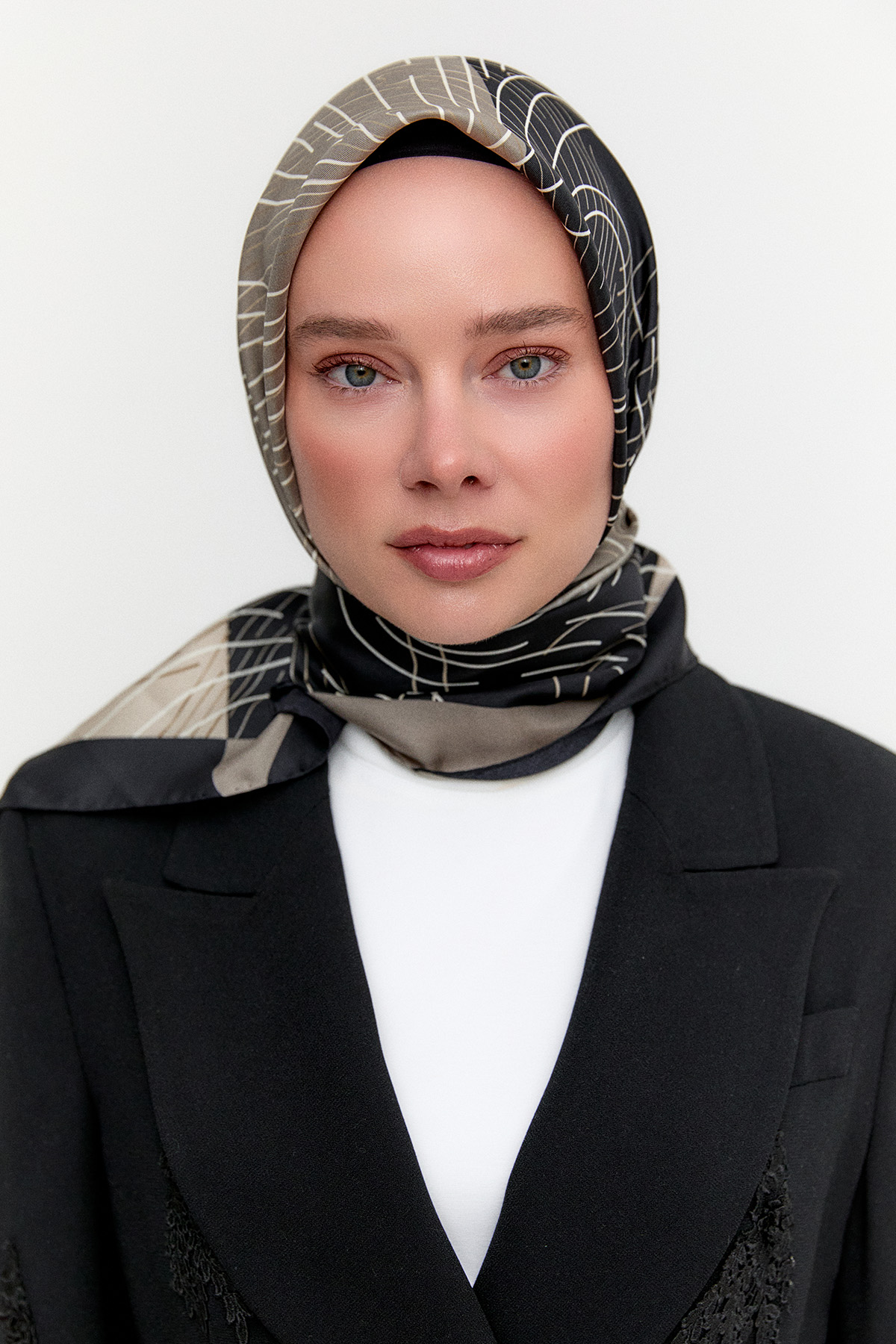 Çizgi Desenli Twill İpek Eşarp, Tesettür Giyim