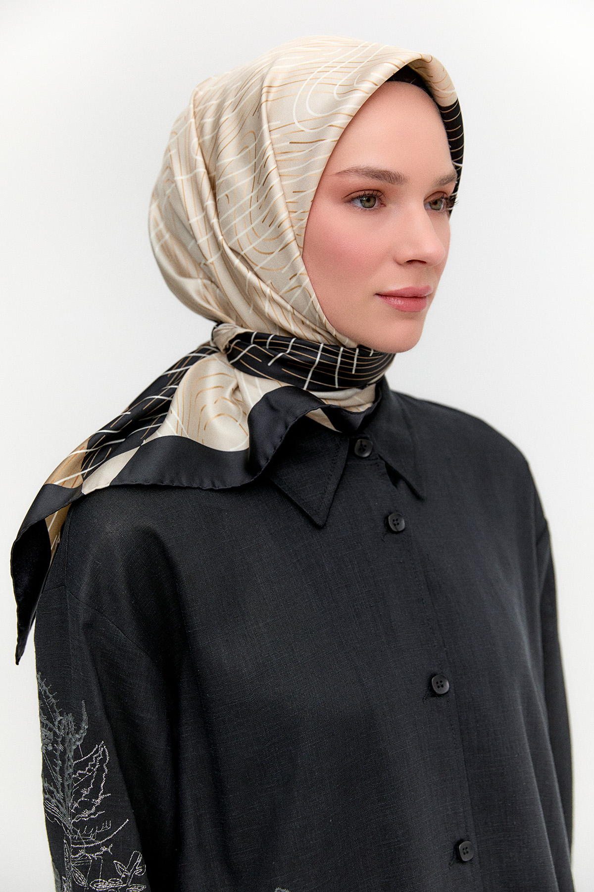 Çizgi Desenli Twill İpek Eşarp, Tesettür Giyim
