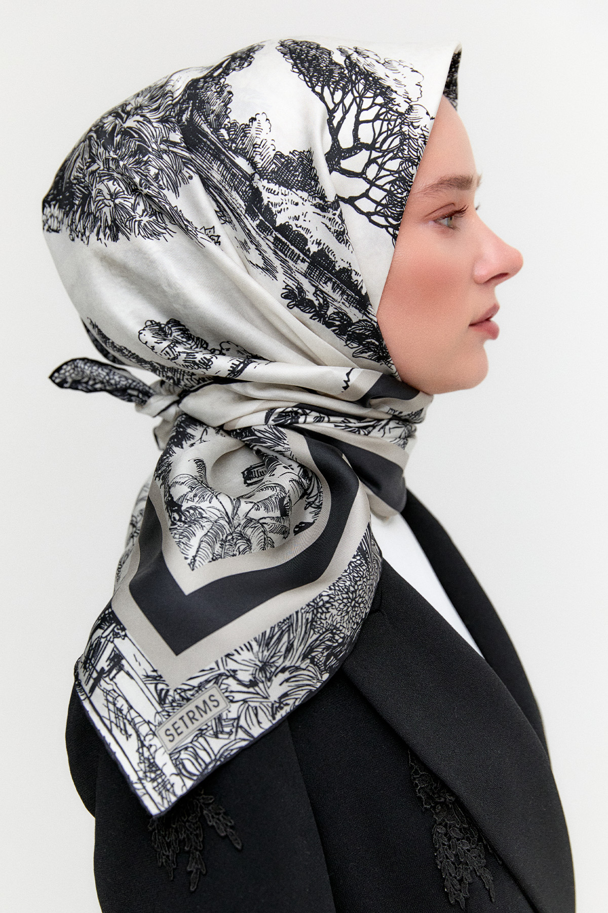 Doğa Desenli Twill İpek Eşarp, Tesettür Giyim