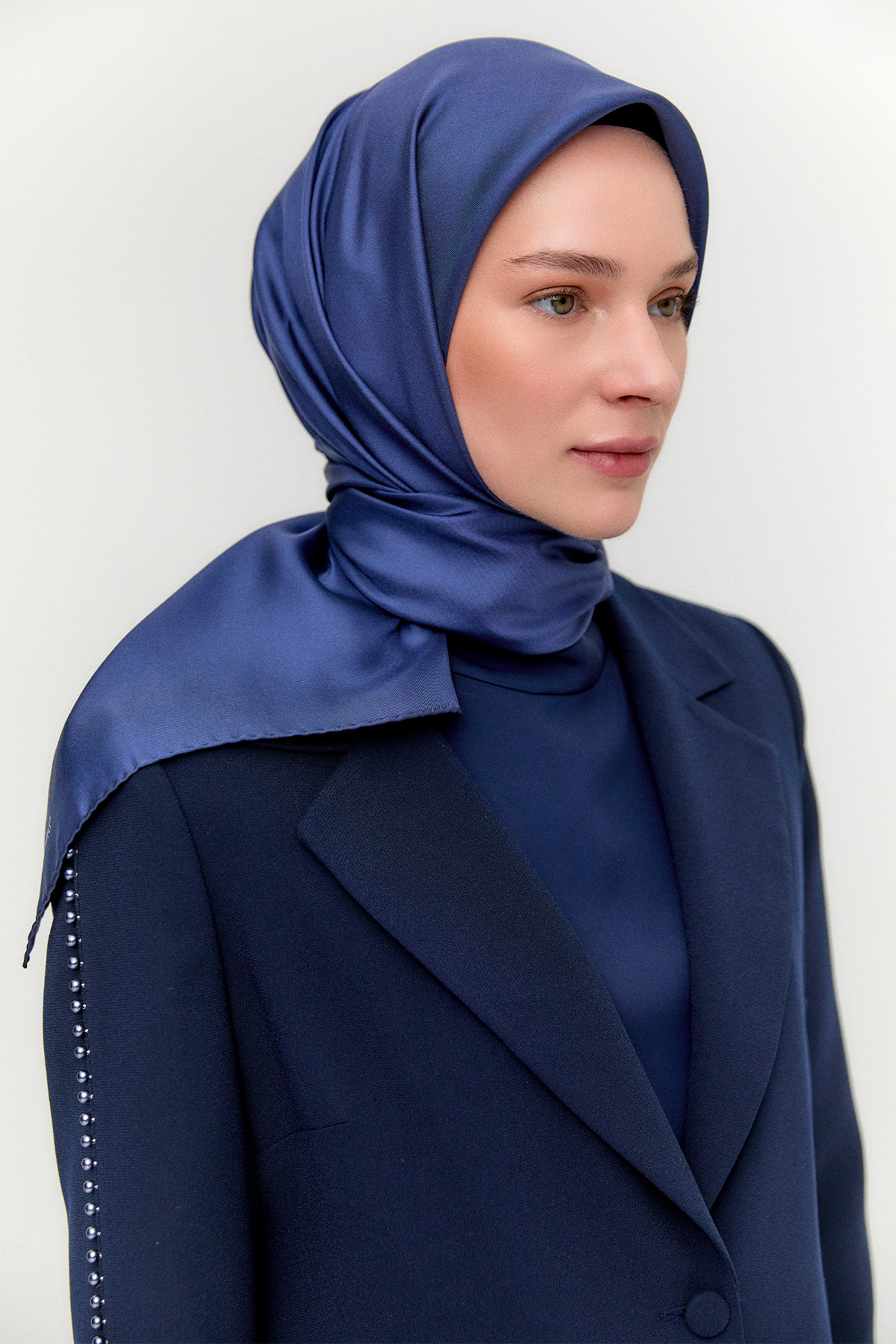 Düz Renk Sura İpek Eşarp, Tesettür Giyim