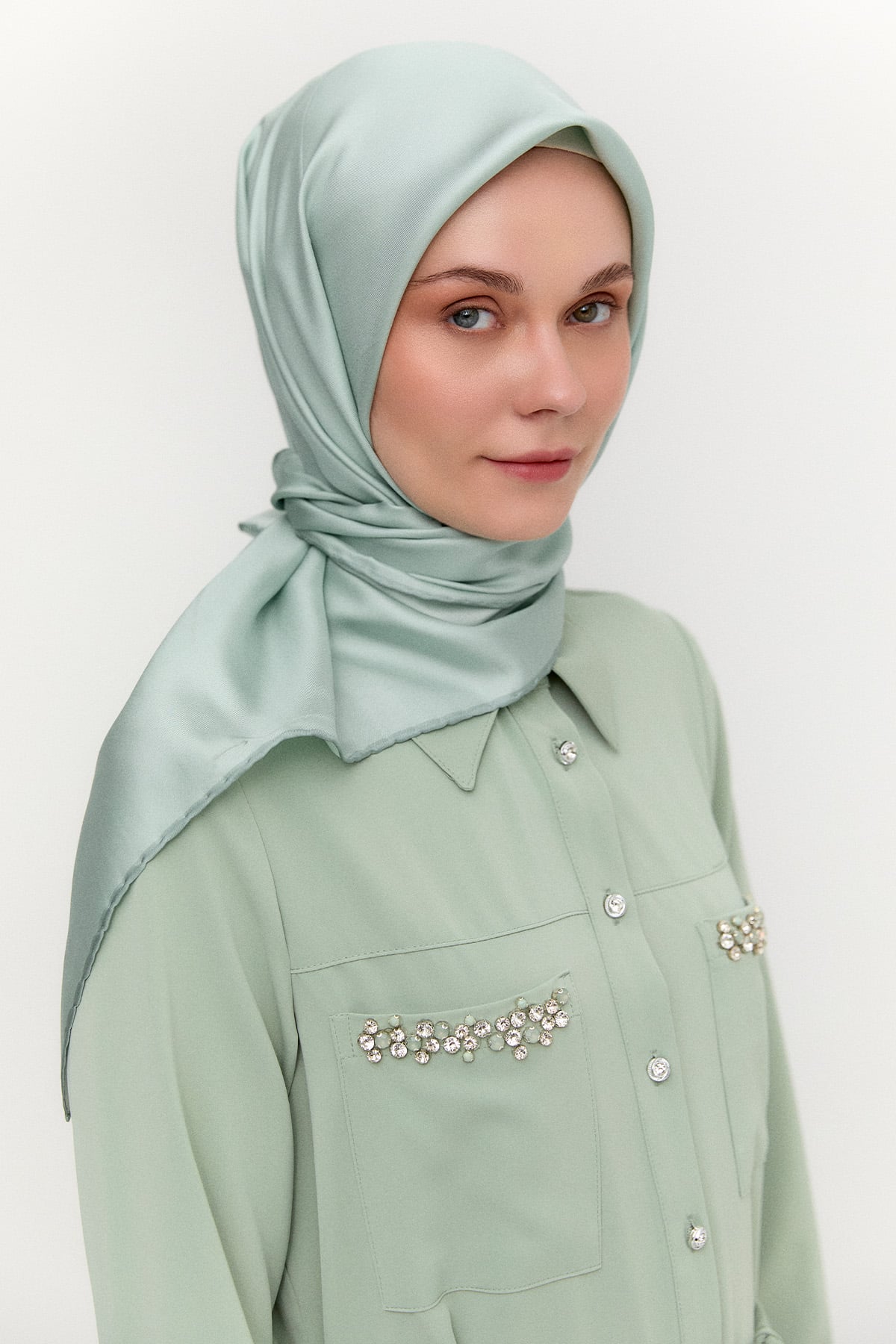Düz Renk Sura İpek Eşarp, Tesettür Giyim