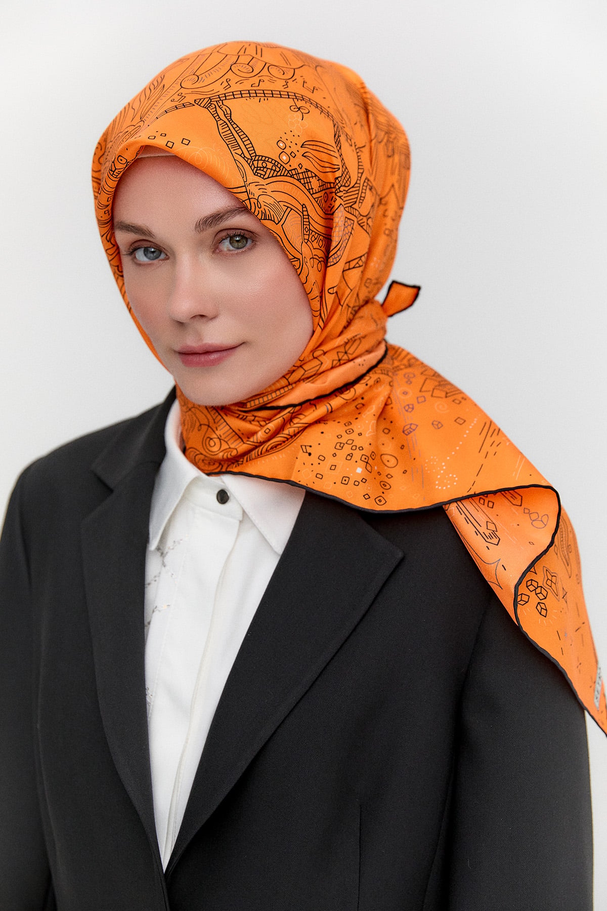 Çizim Desenli Twill İpek Eşarp, Tesettür Giyim
