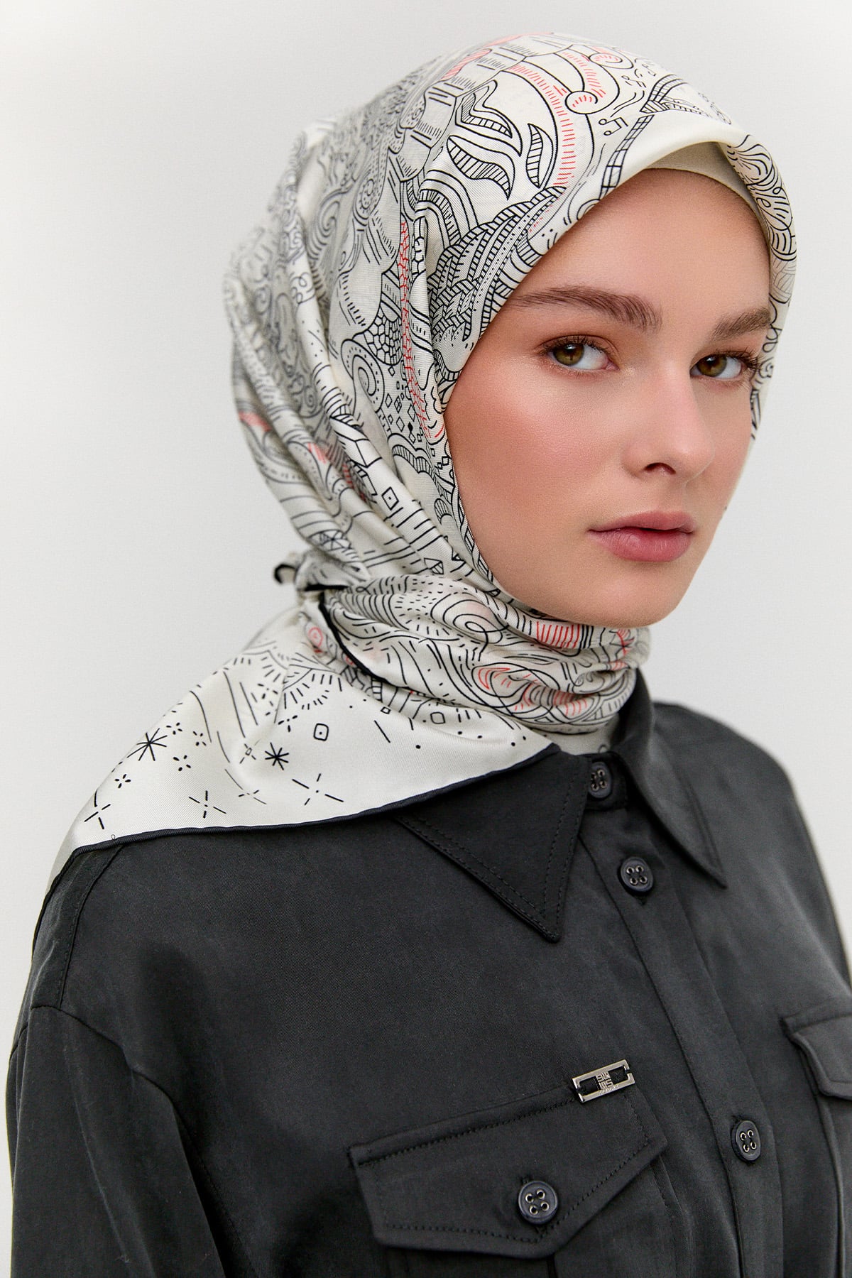 Çizim Desenli Twill İpek Eşarp, Tesettür Giyim