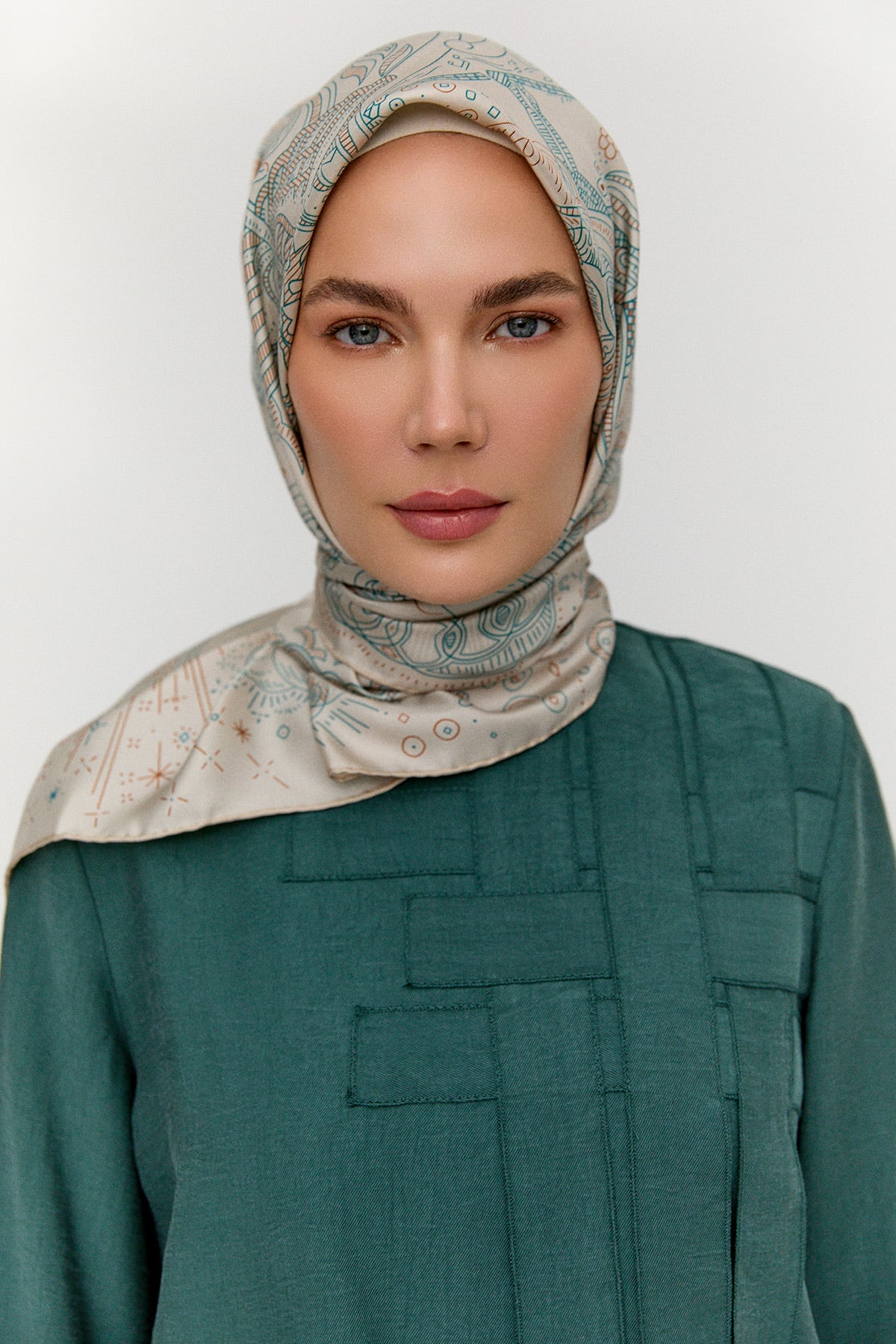 Çizim Desenli Twill İpek Eşarp, Tesettür Giyim