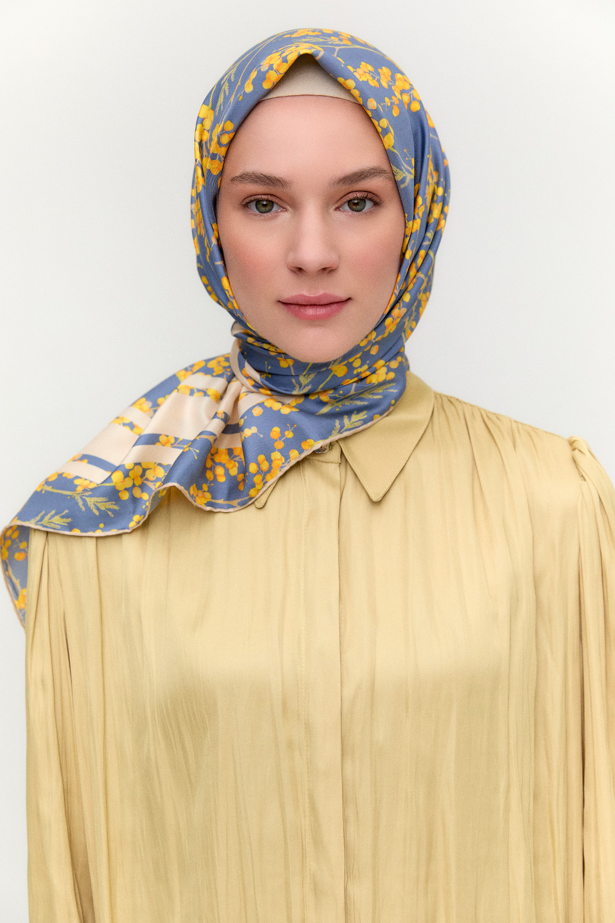 Bahar Desenli Twill İpek Eşarp, Tesettür Giyim