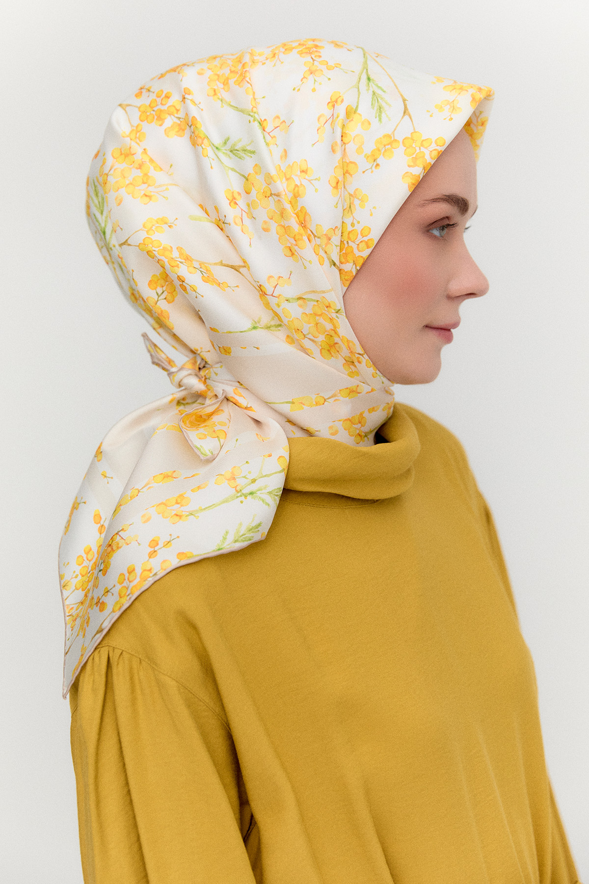Bahar Desenli Twill İpek Eşarp, Tesettür Giyim