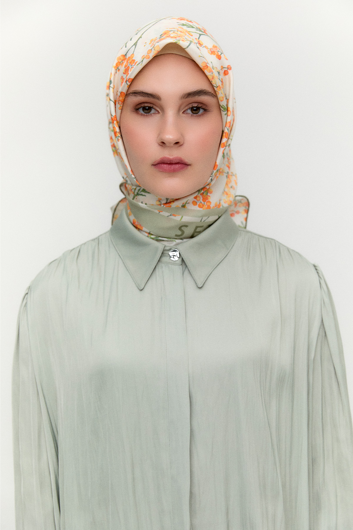 Bahar Desenli Twill İpek Eşarp, Tesettür Giyim