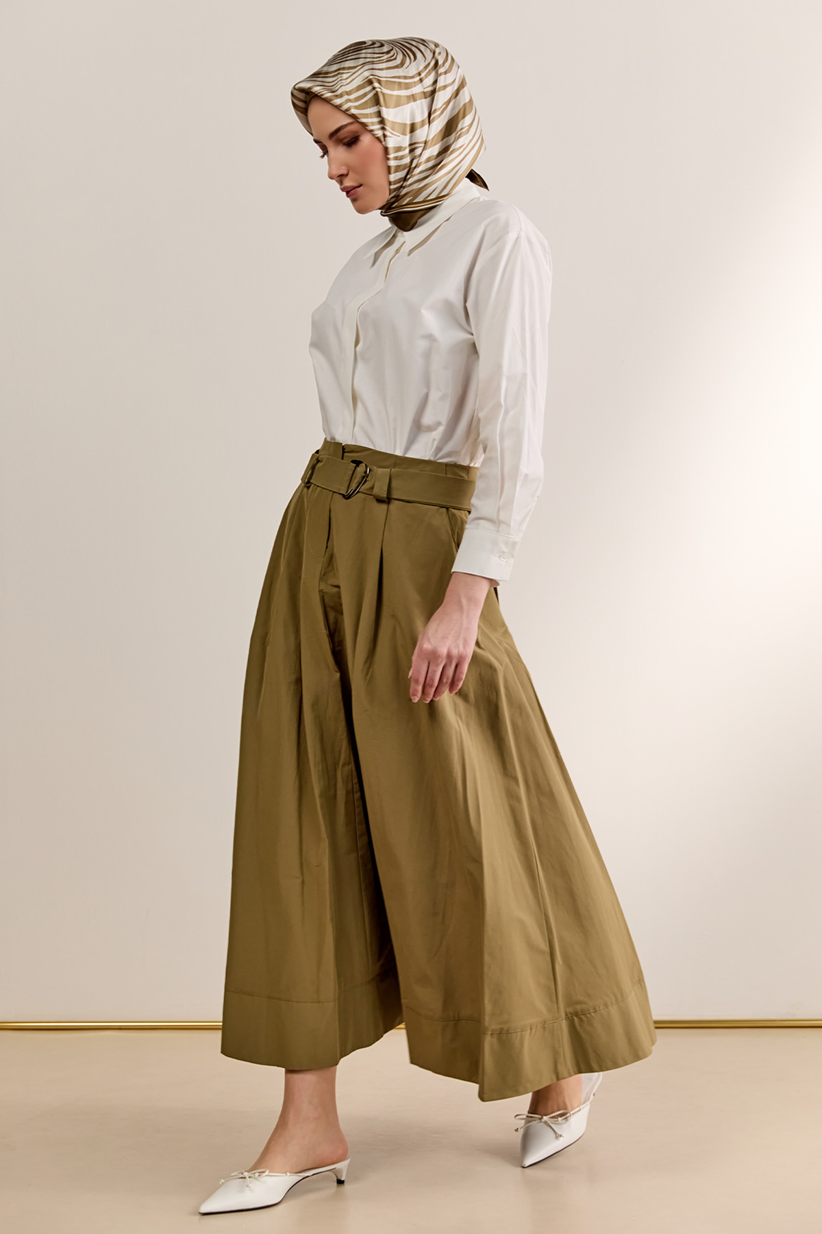 Kemerli Kloş Etek, Tesettür Giyim