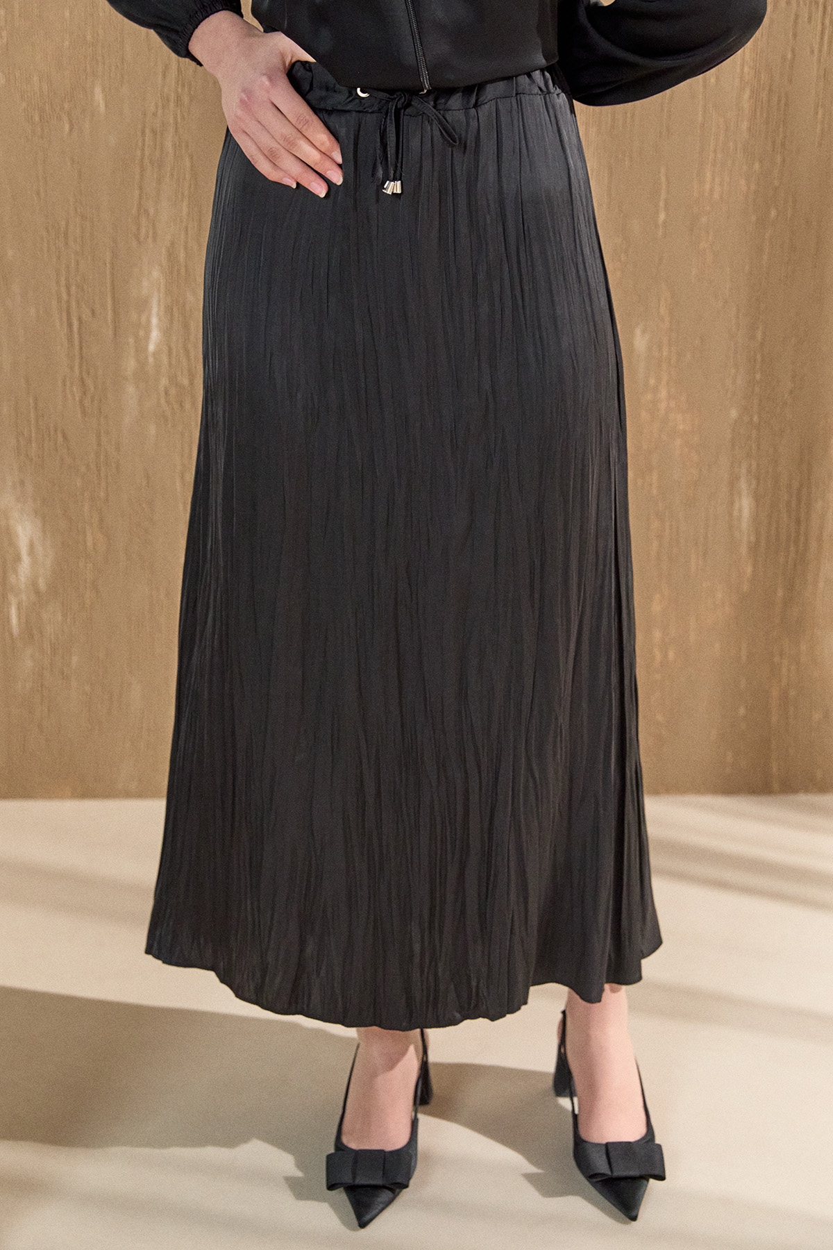 Kraşlı Saten Etek, Tesettür Giyim