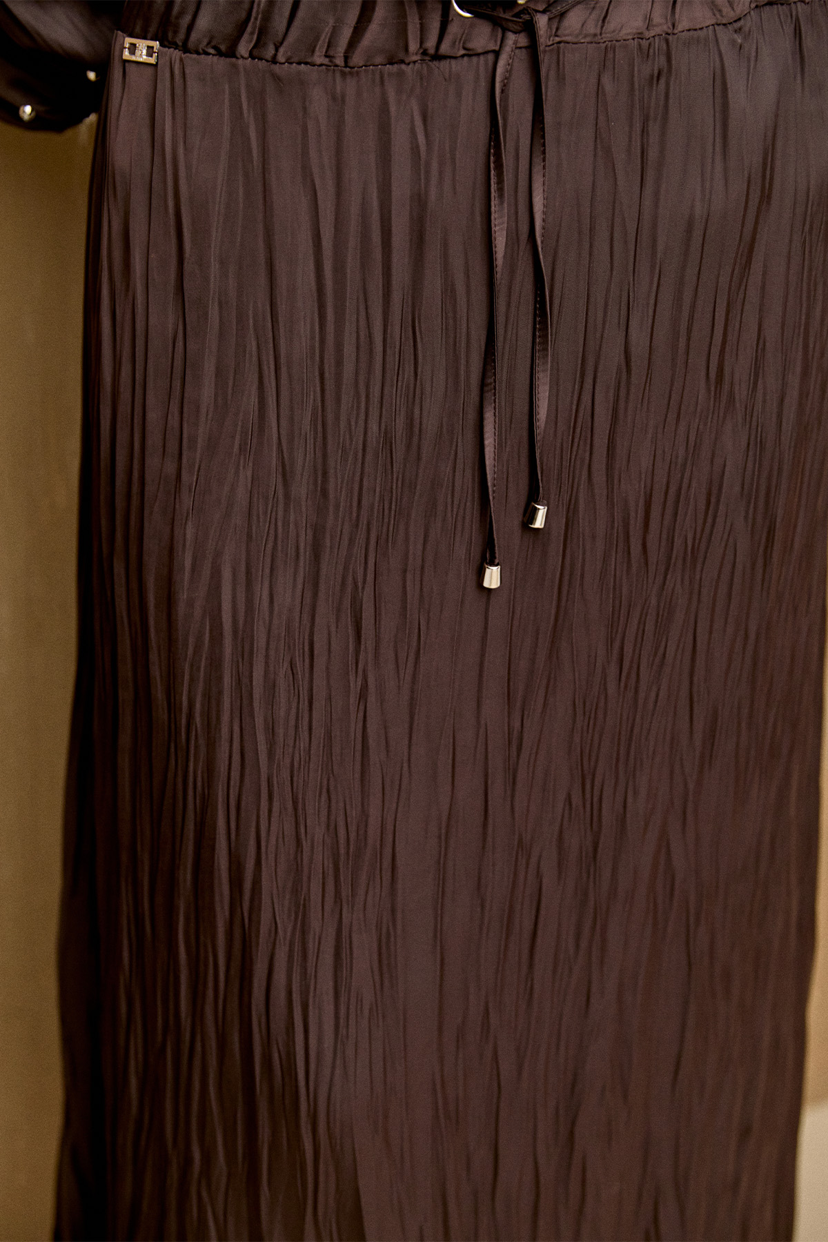 Kraşlı Saten Etek, Tesettür Giyim