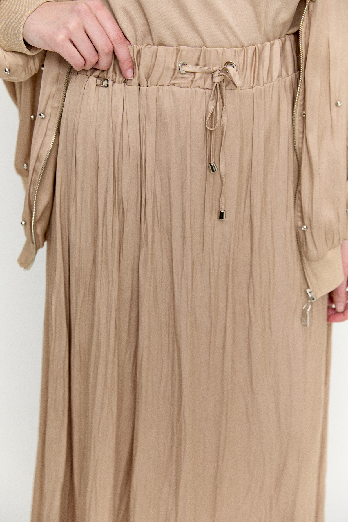 Kraşlı Saten Etek, Tesettür Giyim