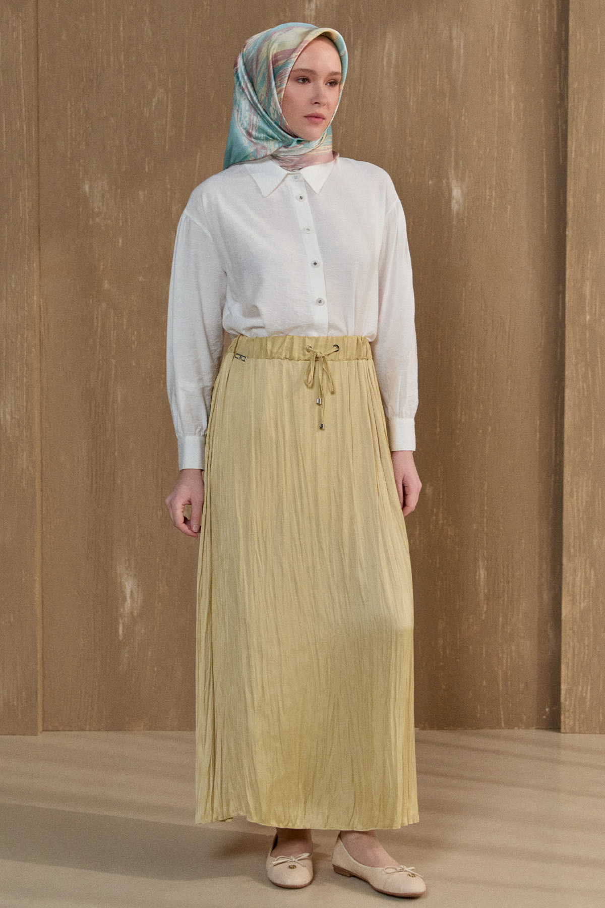 Kraşlı Saten Etek, Tesettür Giyim