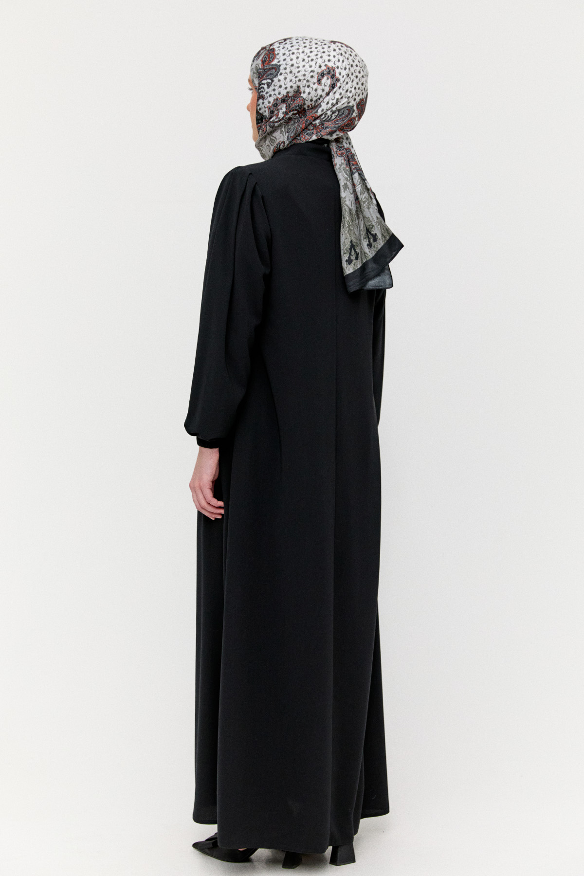 Taş Detaylı Hakim Yaka Ferace, Tesettür Giyim
