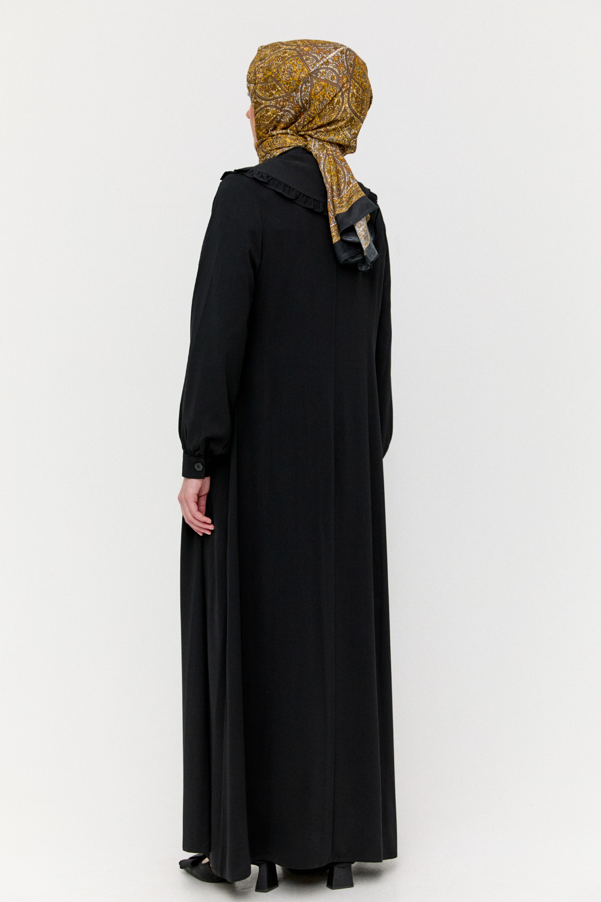 Düğmeli Krep Ferace, Tesettür Giyim