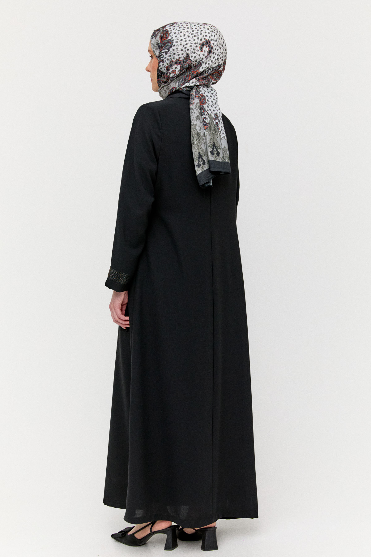 Yuvarlak Yakalı Krep Ferace, Tesettür Giyim