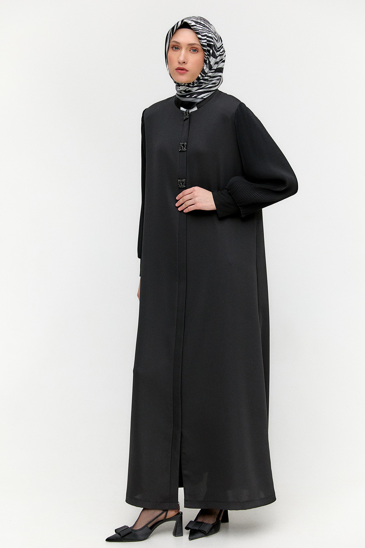 Taşlı Piliseli Hakim Yaka Ferace, Tesettür Giyim