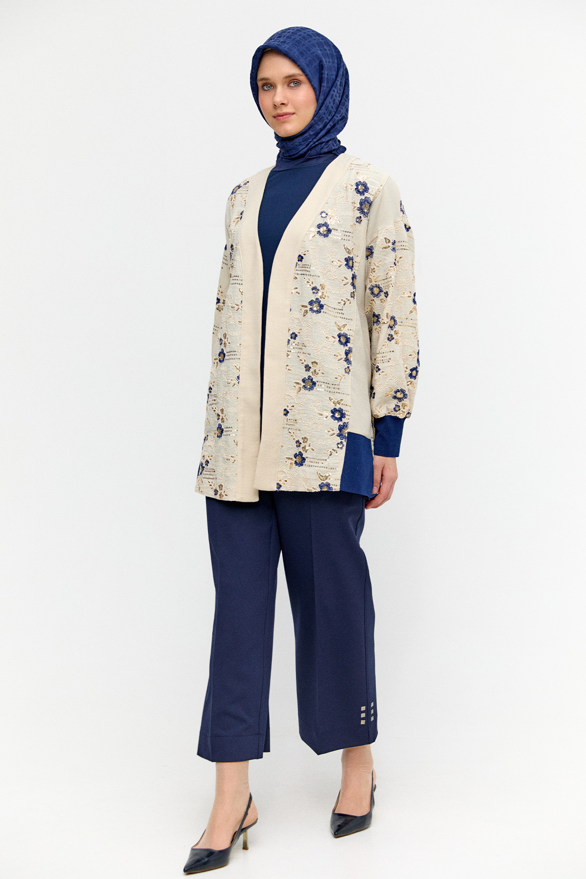 Nakışlı Keten Görünümlü Hırka, Tesettür Giyim