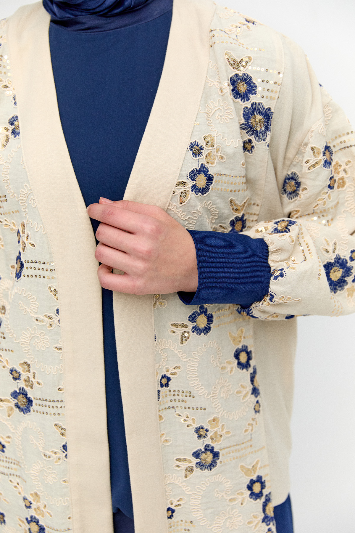 Nakışlı Keten Görünümlü Hırka, Tesettür Giyim