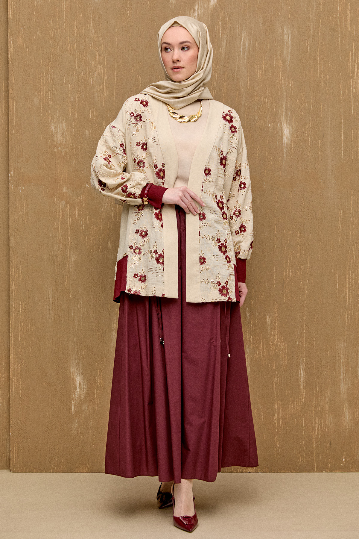 Nakışlı Keten Görünümlü Hırka, Tesettür Giyim