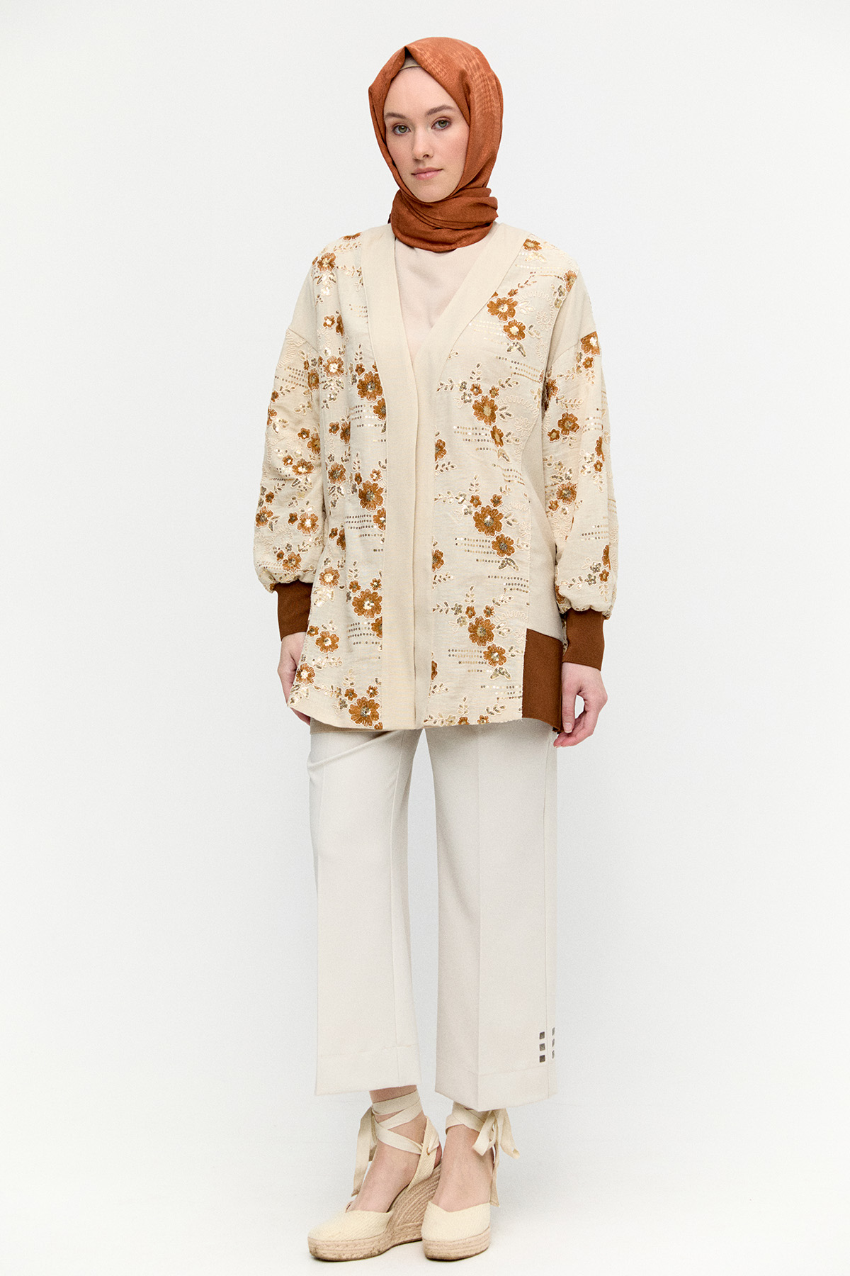 Nakışlı Keten Görünümlü Hırka, Tesettür Giyim