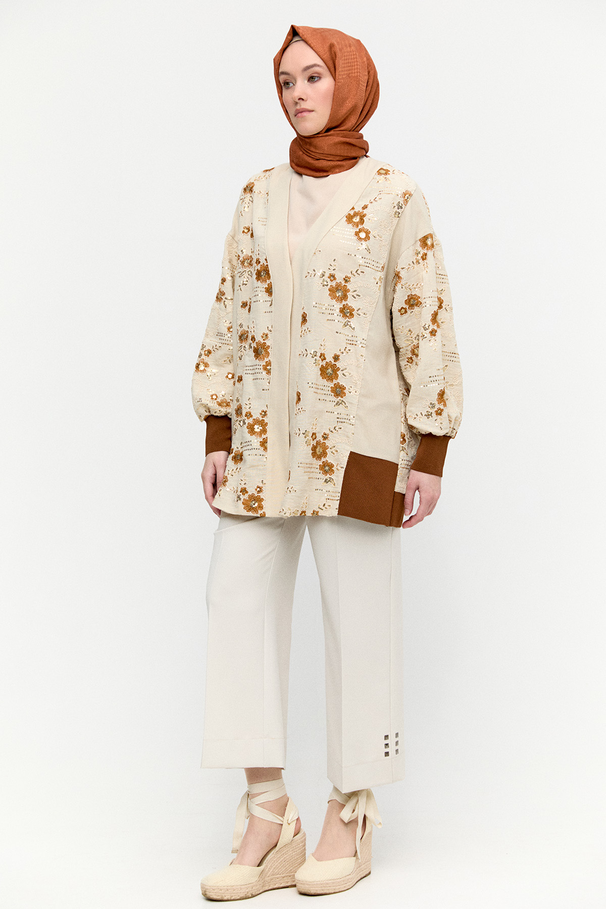 Nakışlı Keten Görünümlü Hırka, Tesettür Giyim